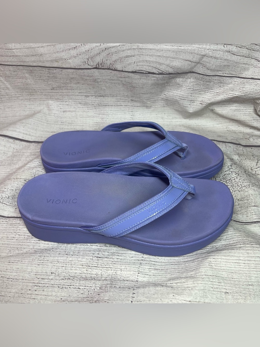 Vionic Women’s 9 (Wide) Tide II Flip Flops Purple Orthopedic Sandals